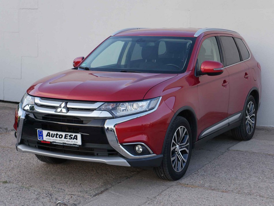 Mitsubishi Outlander 2.0MiVEC  4WD