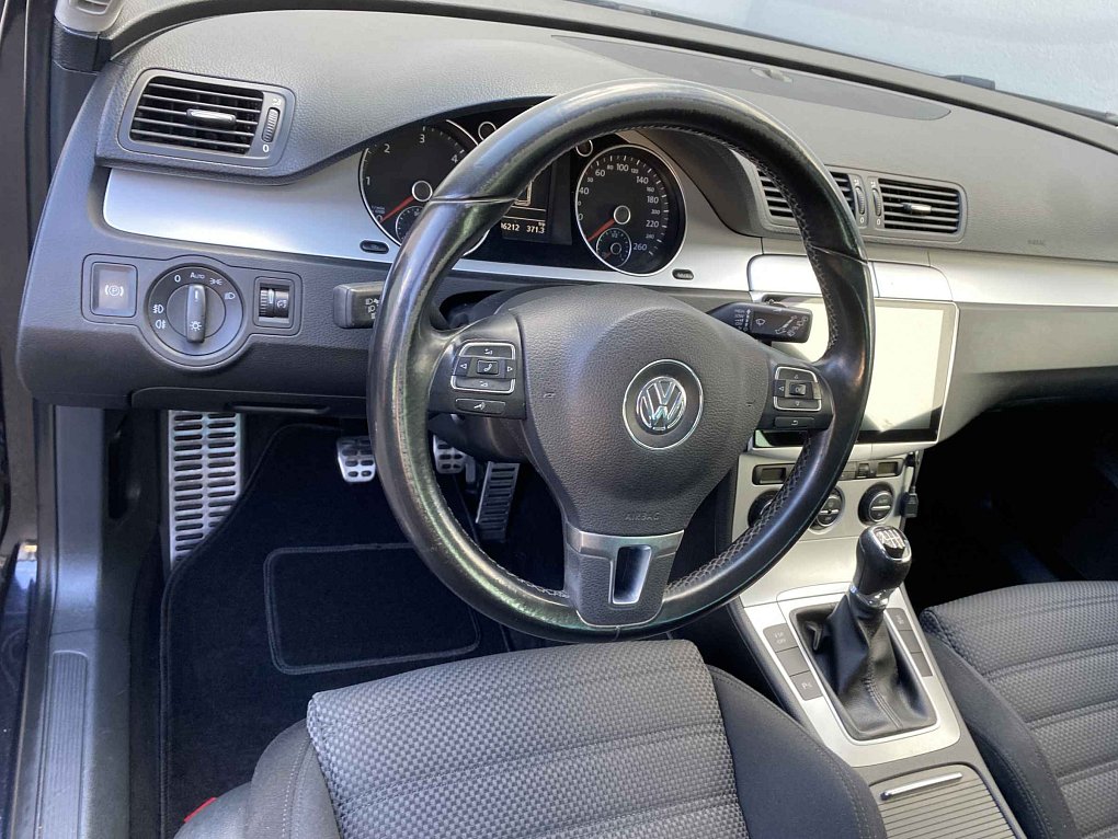 Volkswagen Passat 2.0TDi 
