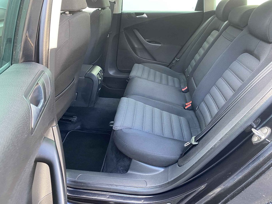 Volkswagen Passat 2.0TDi 