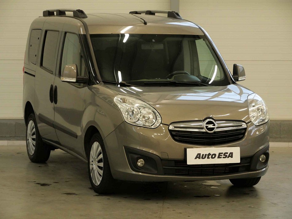 Opel Combo 1.6CDTi  7míst