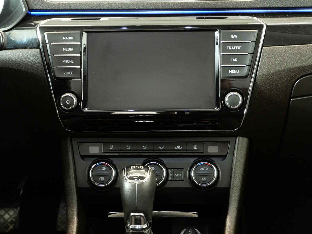 Škoda Superb III 2.0 TDi L&K