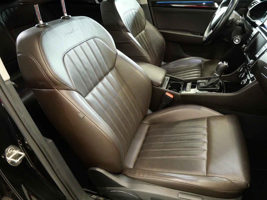 Škoda Superb III 2.0 TDi L&K