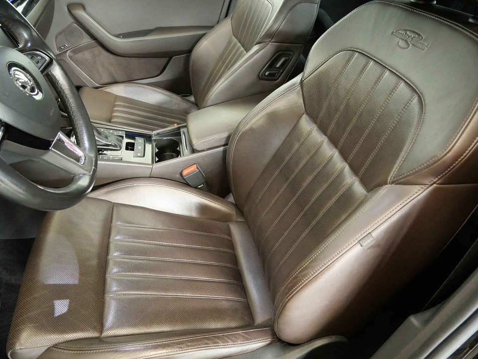 Škoda Superb III 2.0 TDi L&K