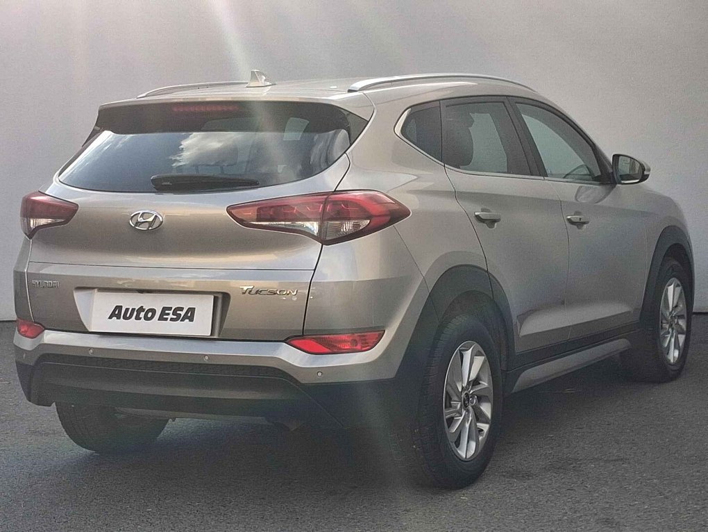 Hyundai Tucson 1.7 CRDi 