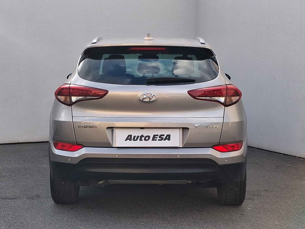 Hyundai Tucson 1.7 CRDi 