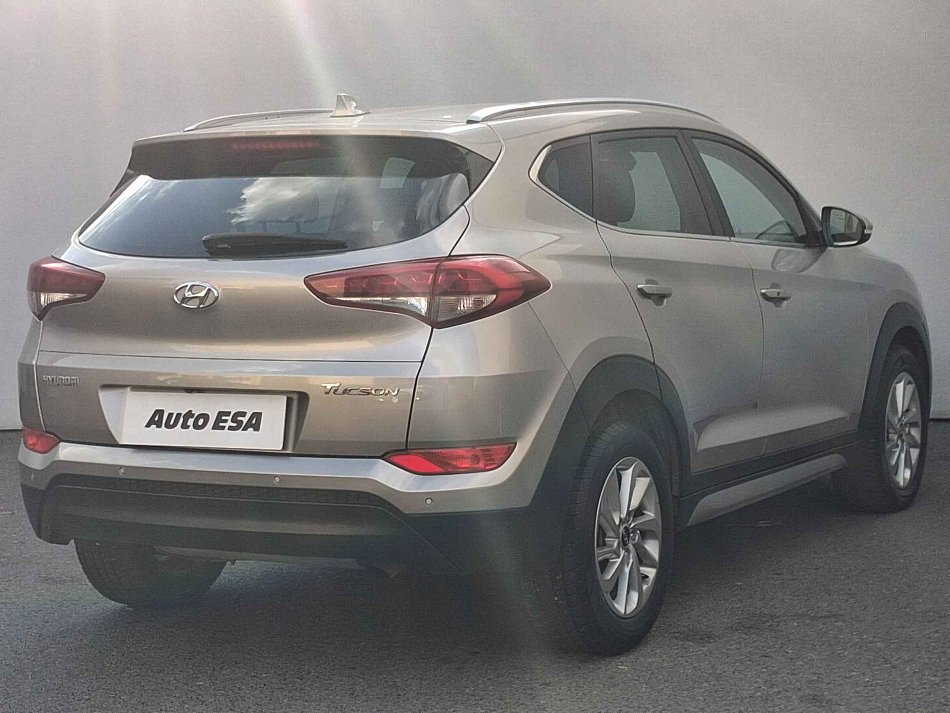 Hyundai Tucson 1.7 CRDi 