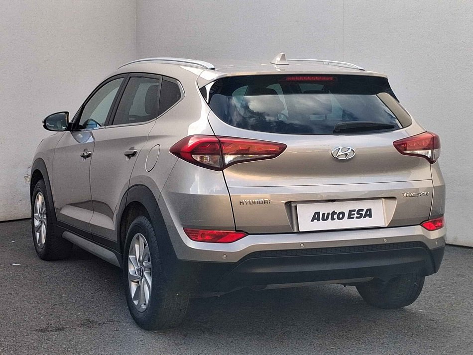 Hyundai Tucson 1.7 CRDi 