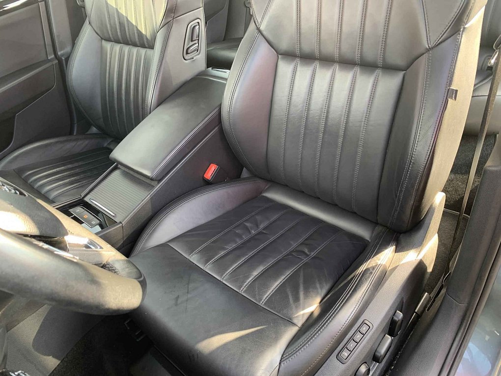 Škoda Superb III 1.8 TSi L&K