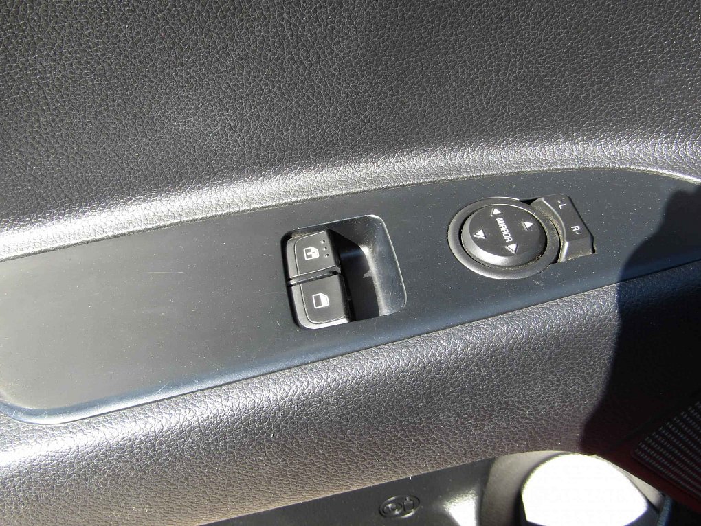 Kia Rio 1.2i 