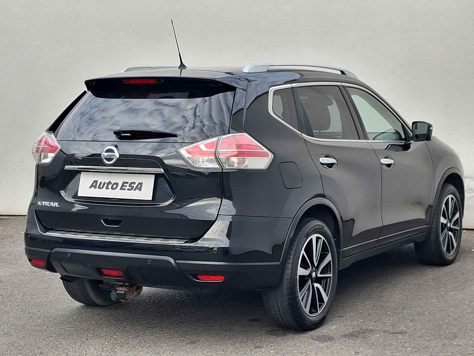 Nissan X-Trail 1.6dCi Tekna 4x4