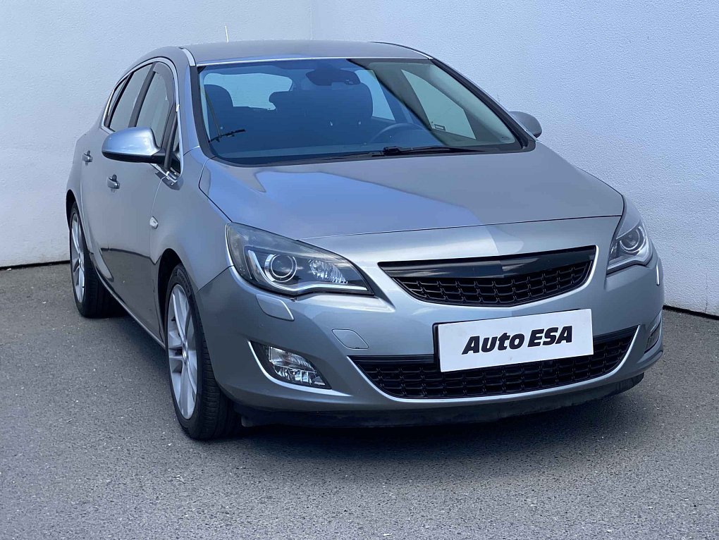 Opel Astra 1.6 T Sport