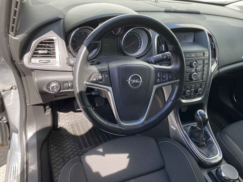 Opel Astra 1.6 T Sport