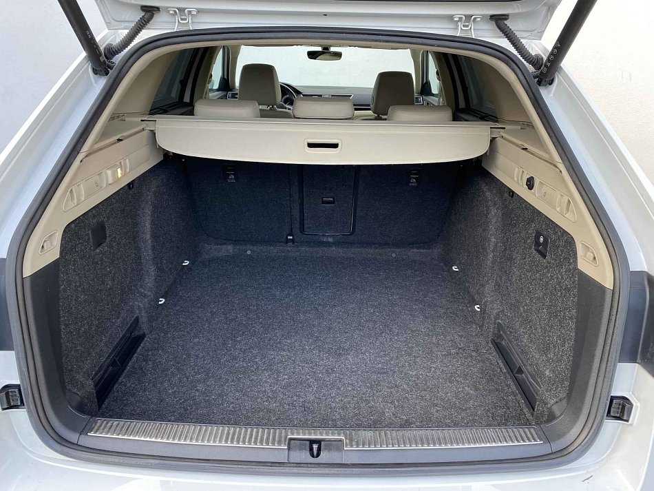 Škoda Superb III 2.0 TDi Style 4x4