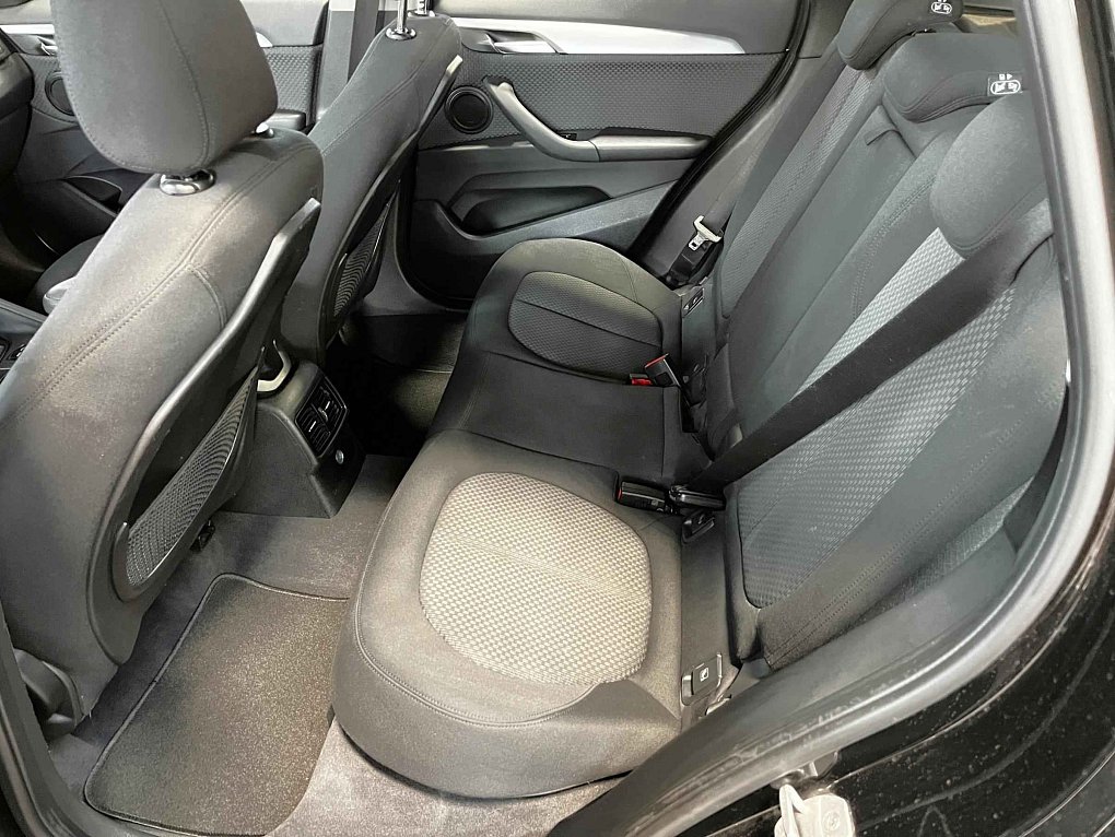 BMW X1 1.5i 