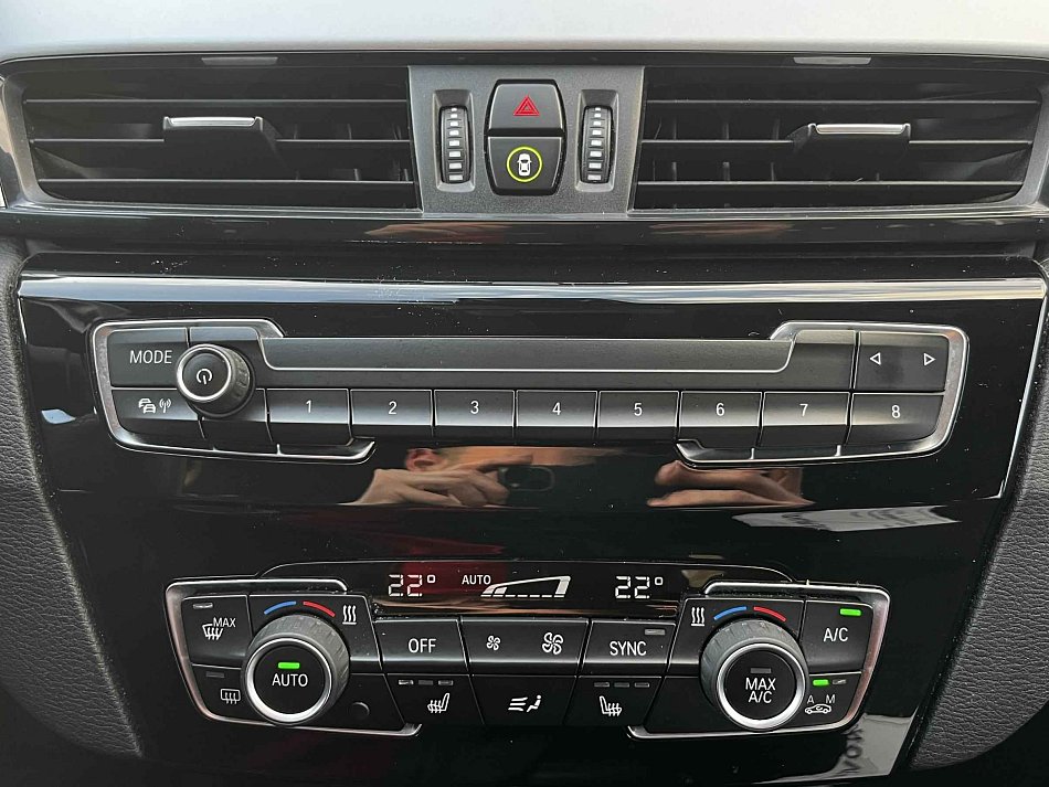BMW X1 1.5i 