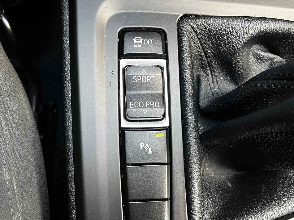 BMW X1 1.5i 