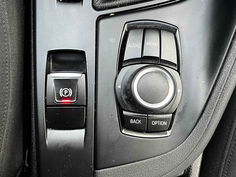 BMW X1 1.5i 