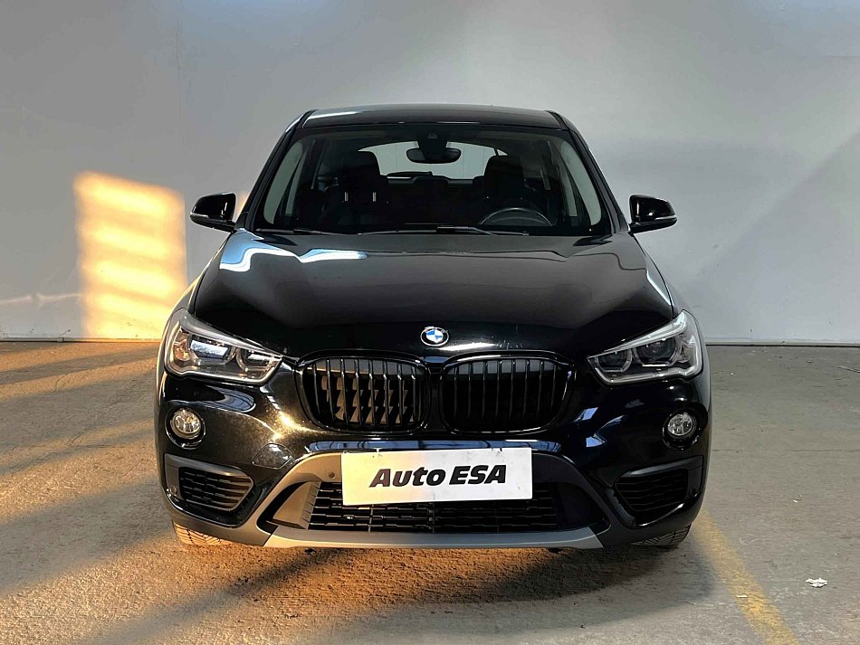 BMW X1 1.5i 