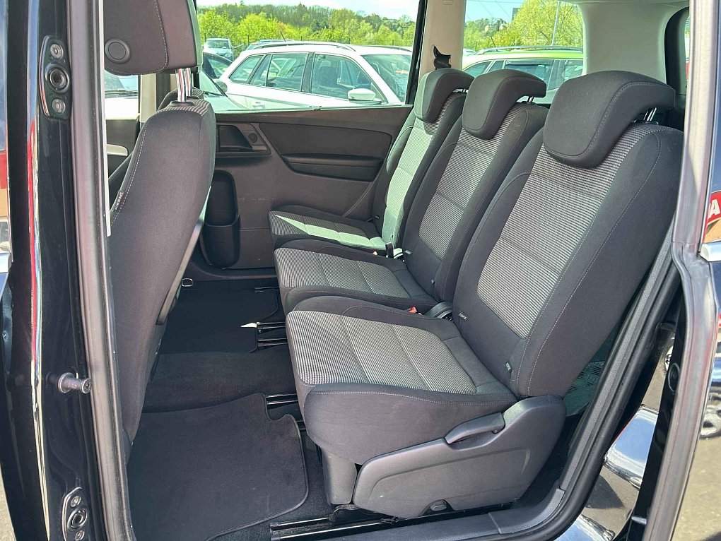 Volkswagen Sharan 2.0TDi 