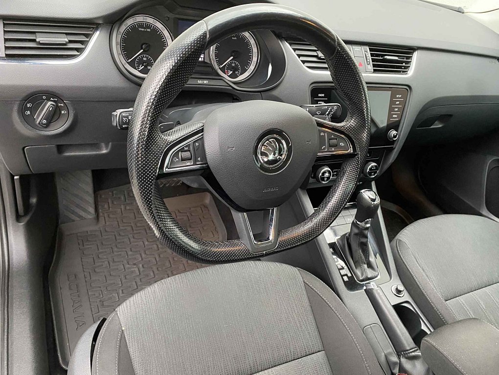 Škoda Octavia III 2.0TDi Style