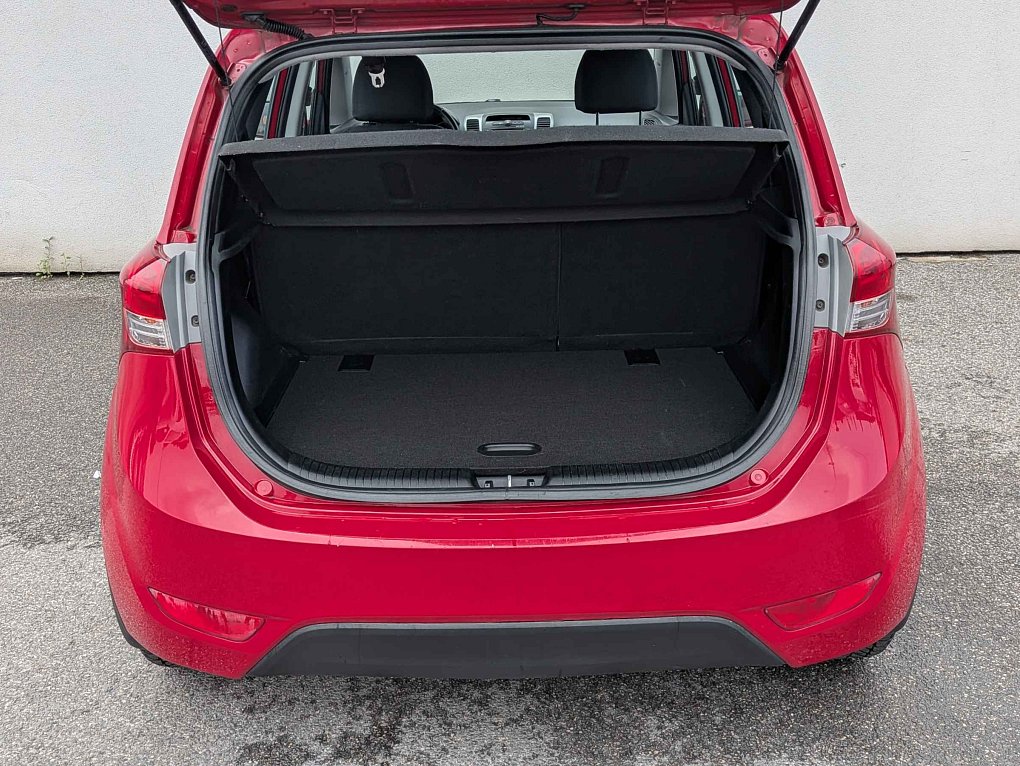 Hyundai Ix20 1.4i 