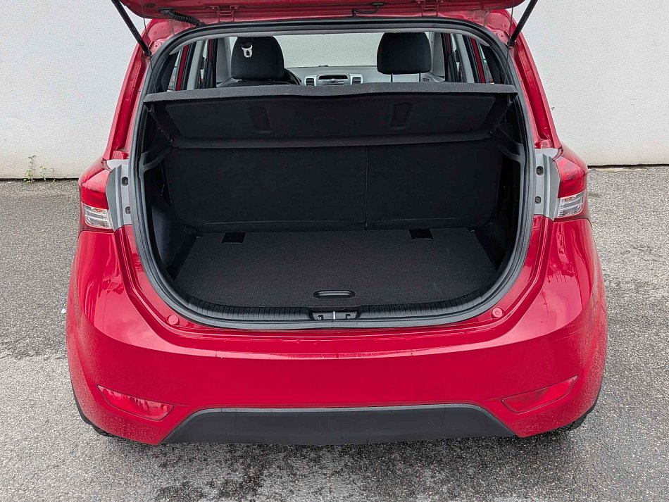Hyundai Ix20 1.4i 