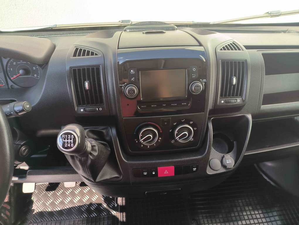 Citroën Jumper 2.2HDi  L3H2