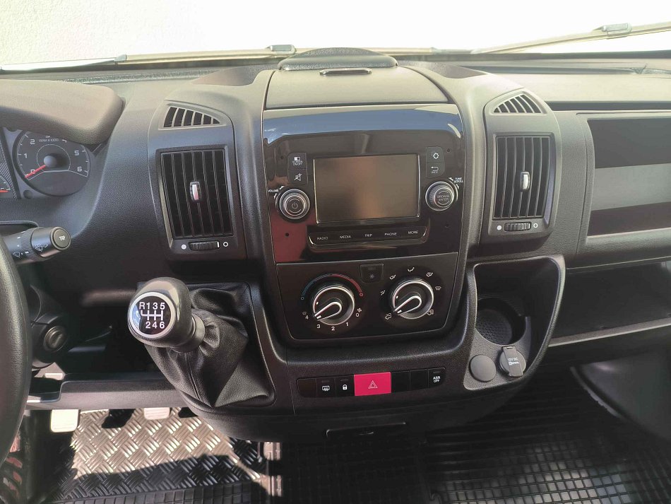 Citroën Jumper 2.2HDi  L3H2
