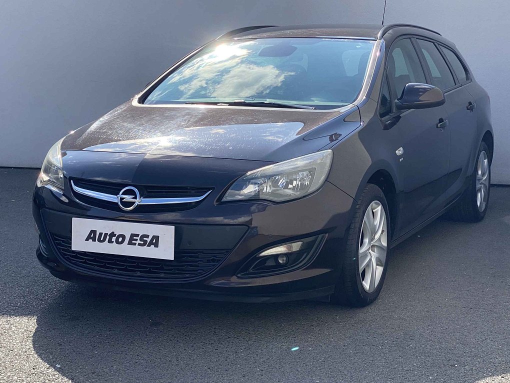 Opel Astra 1.4T Energy