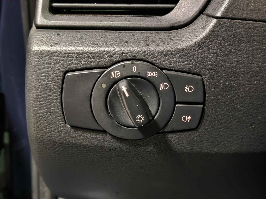 BMW X1 2.0 D  sDrive