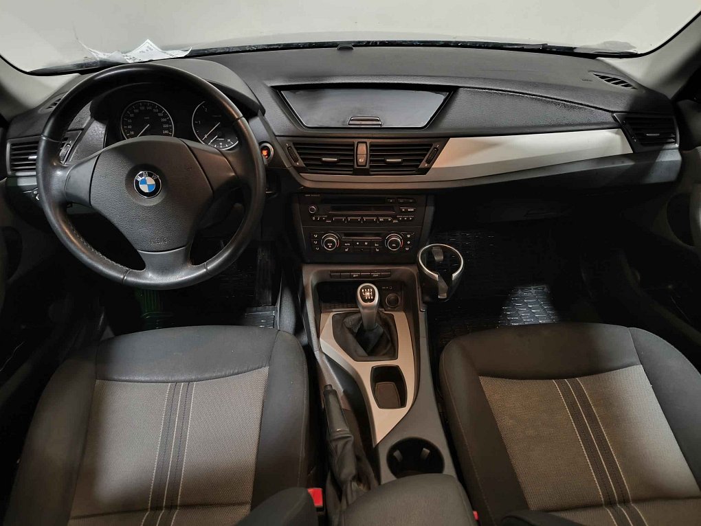BMW X1 2.0 D  sDrive