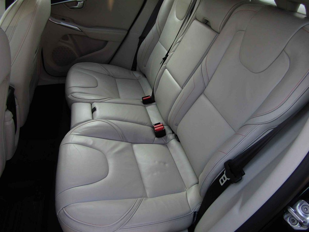 Volvo V40 2.0 D2 