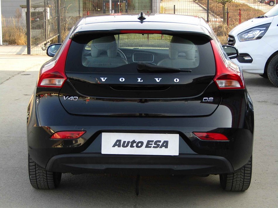 Volvo V40 2.0 D2 