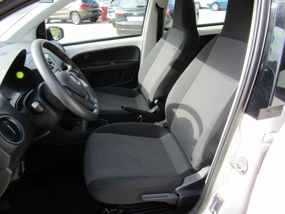 Volkswagen Up! 1.0 MPi 