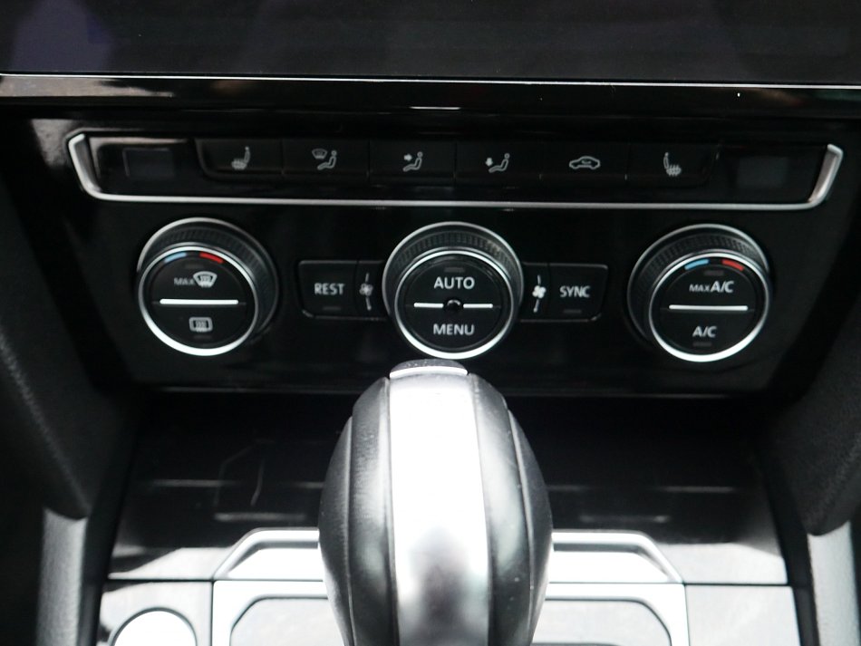 Volkswagen Passat 2.0TDi Comfortline R-Line