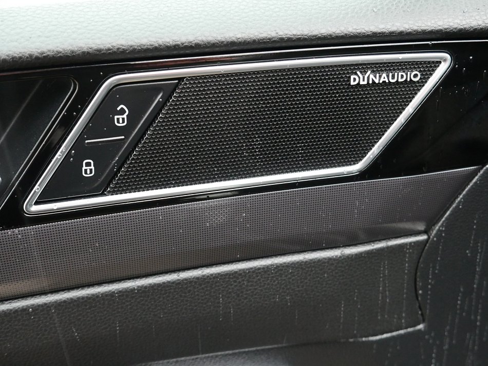 Volkswagen Passat 2.0TDi Comfortline R-Line