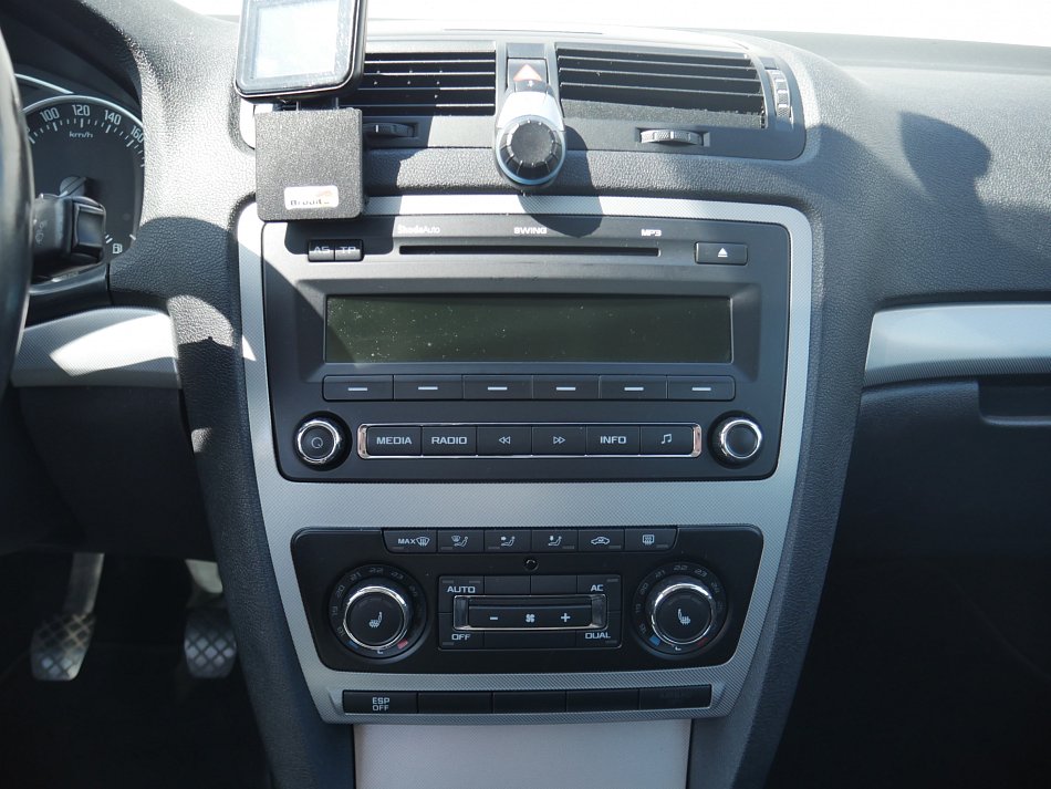 Škoda Octavia II 1.6MPi 