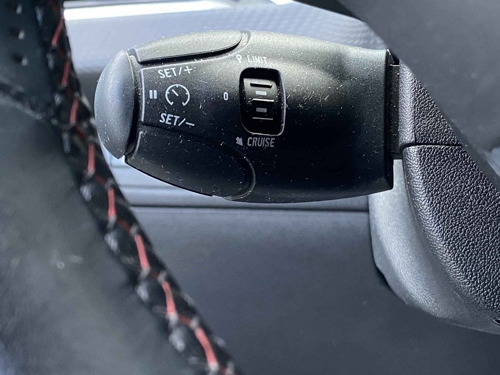 Peugeot 208 1.2PT GT Line