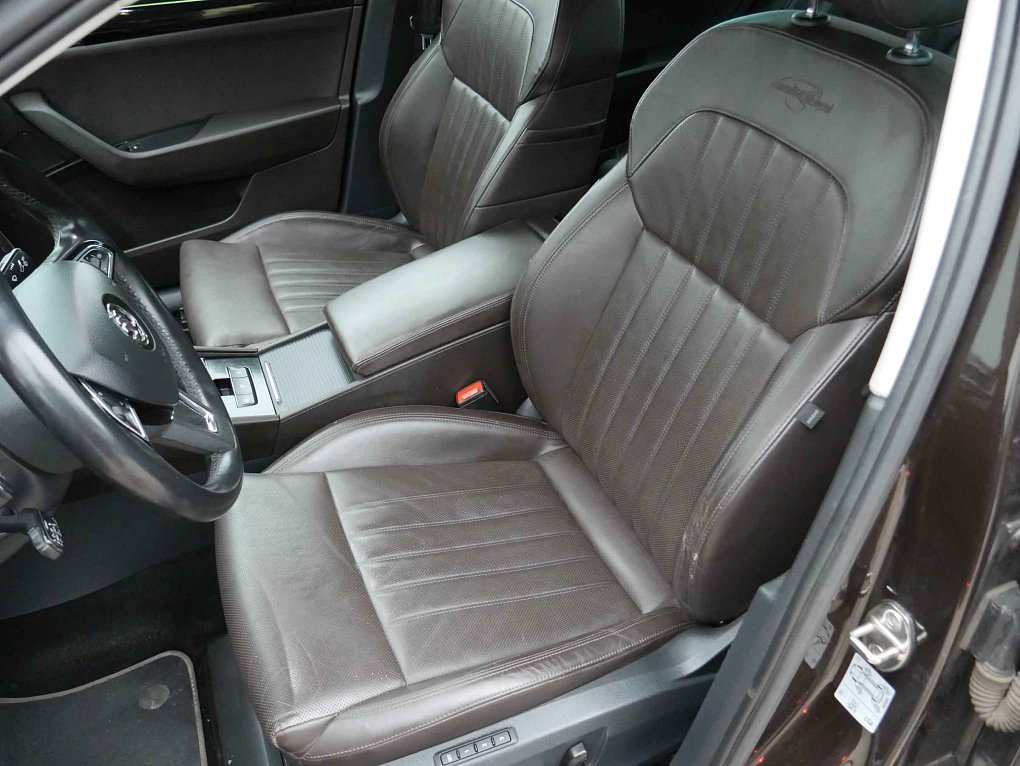 Škoda Superb III 2.0 TDi L&K 4x4