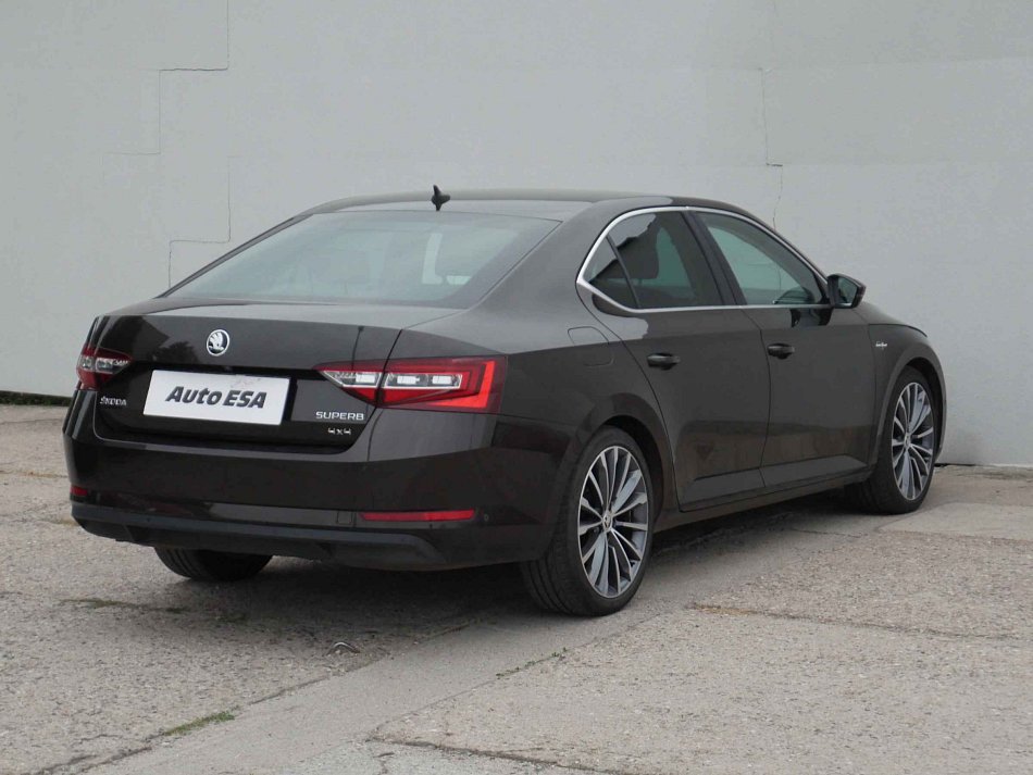 Škoda Superb III 2.0 TDi L&K 4x4