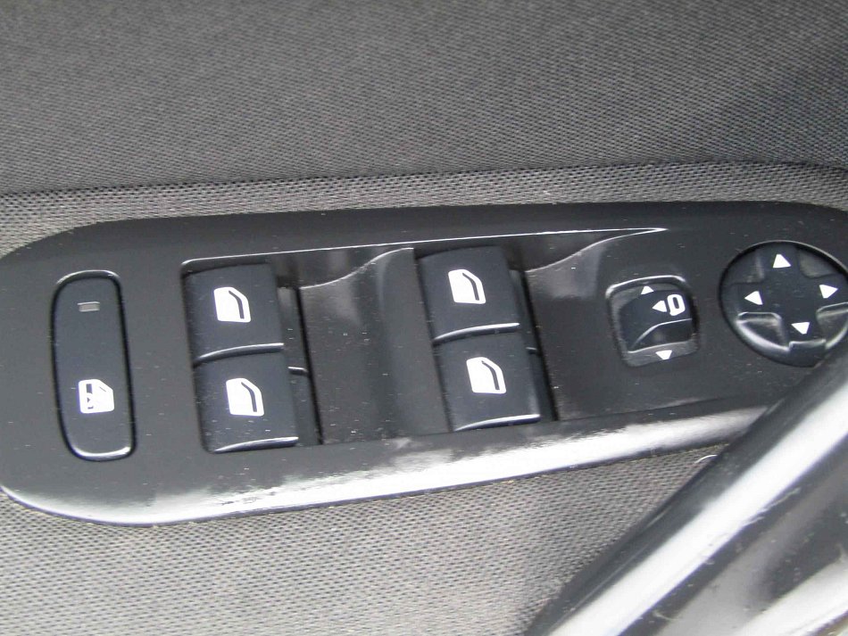 Peugeot 308 1.6HDi 