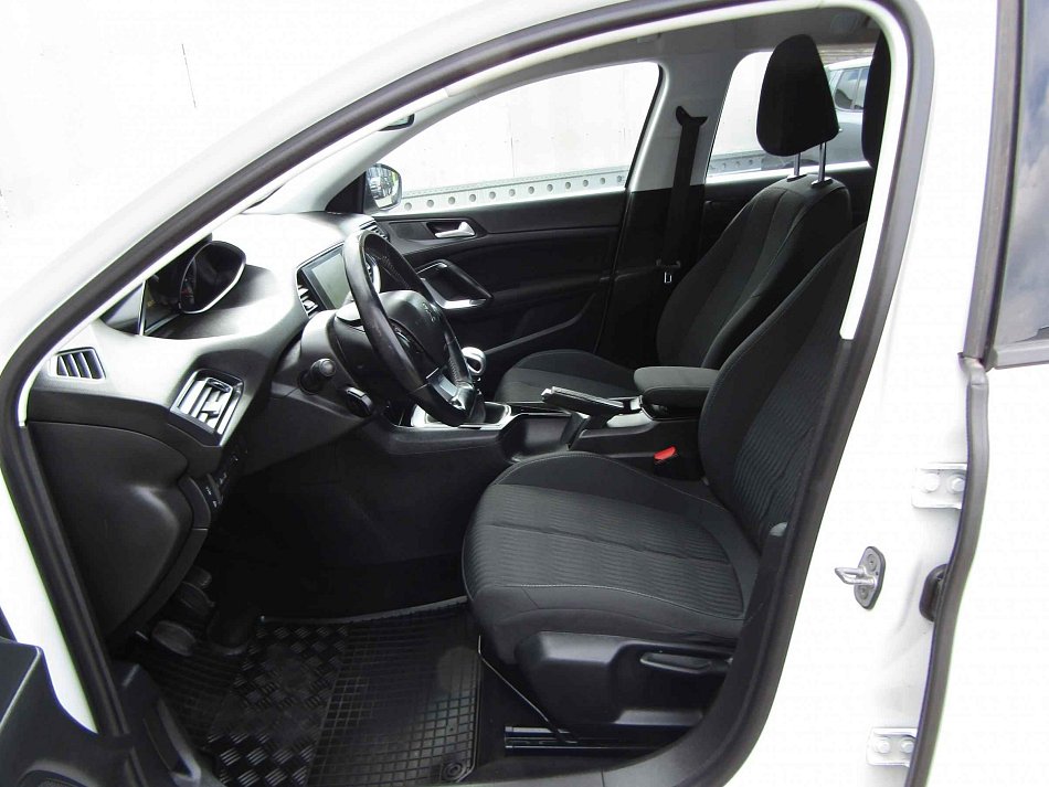 Peugeot 308 1.6HDi 