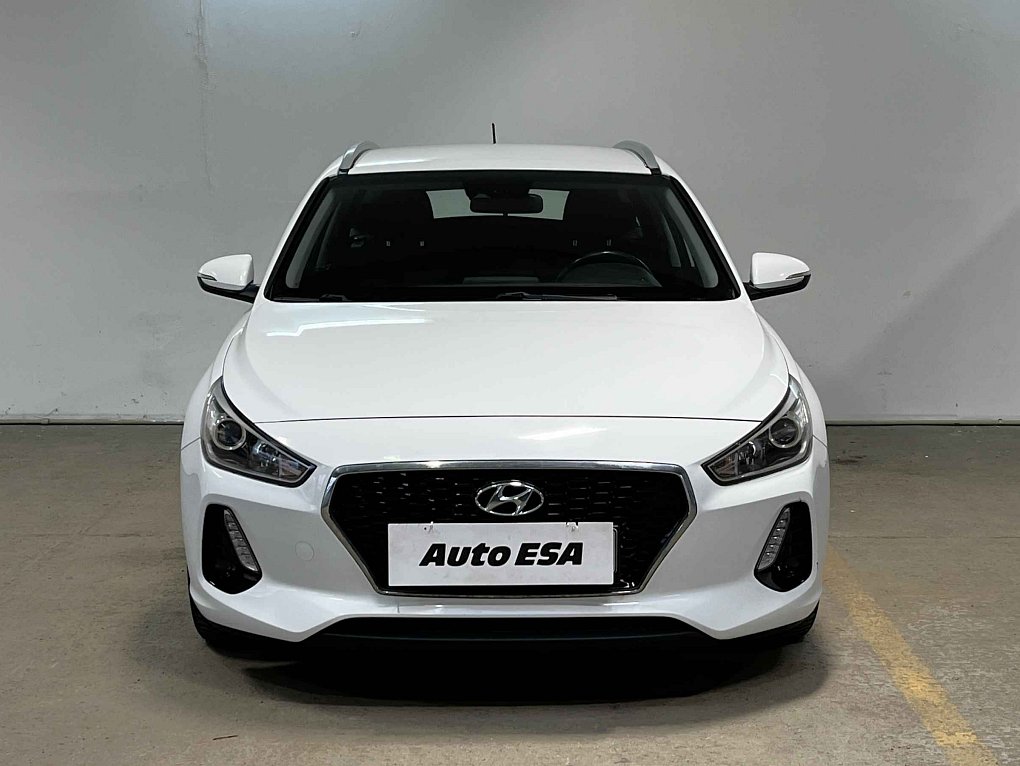 Hyundai I30 1.4 T-GDi Trikolor