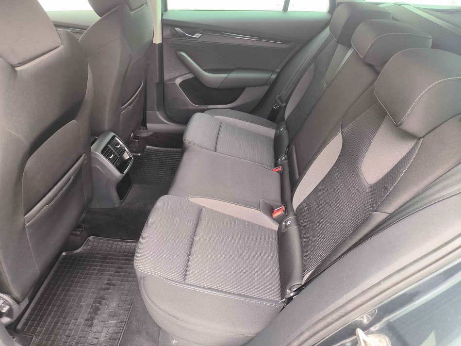 Škoda Octavia IV 2.0 TDi Ambition