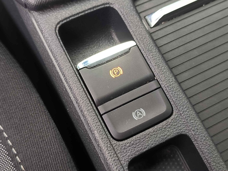 Škoda Octavia IV 2.0 TDi Ambition