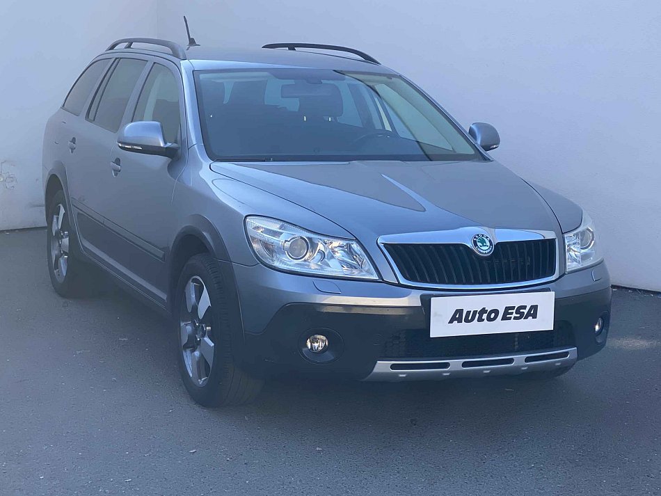 Škoda Octavia II 2.0 TDi Scout 4x4
