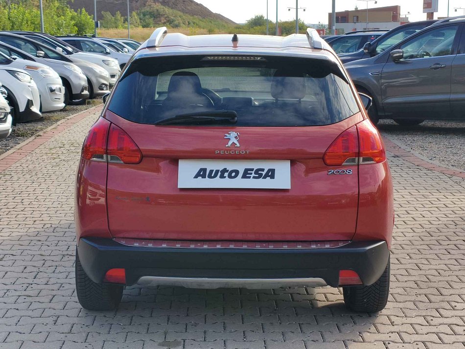 Peugeot 2008 1.2PT Style