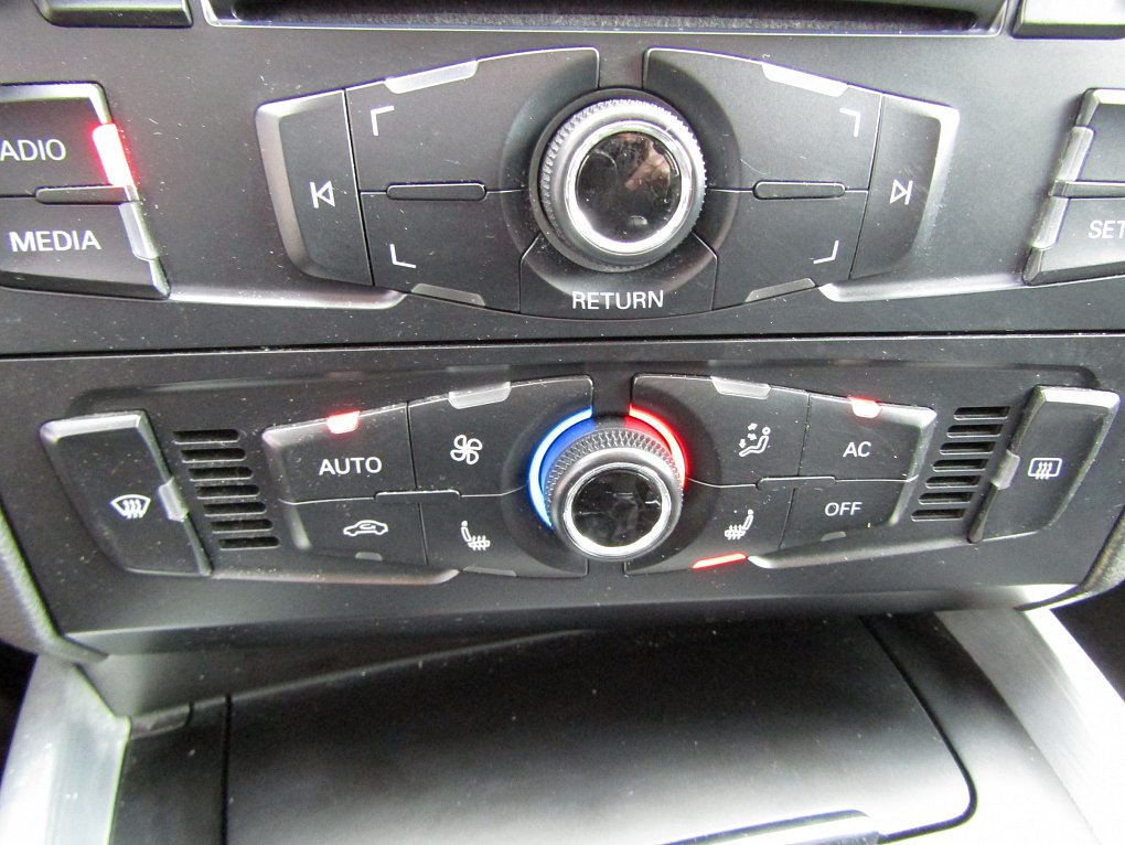 Audi Q5 2.0 TFSi S-line quattro