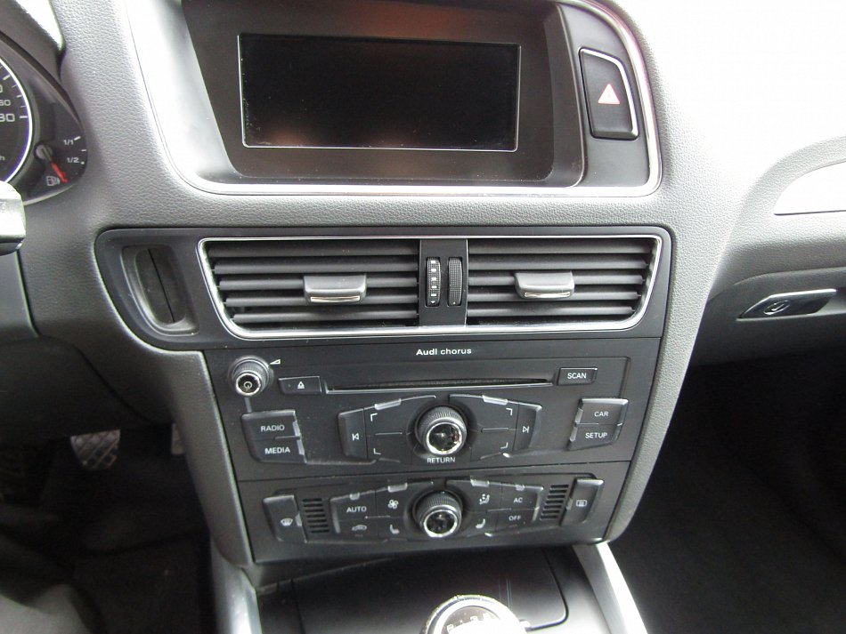 Audi Q5 2.0 TFSi S-line quattro