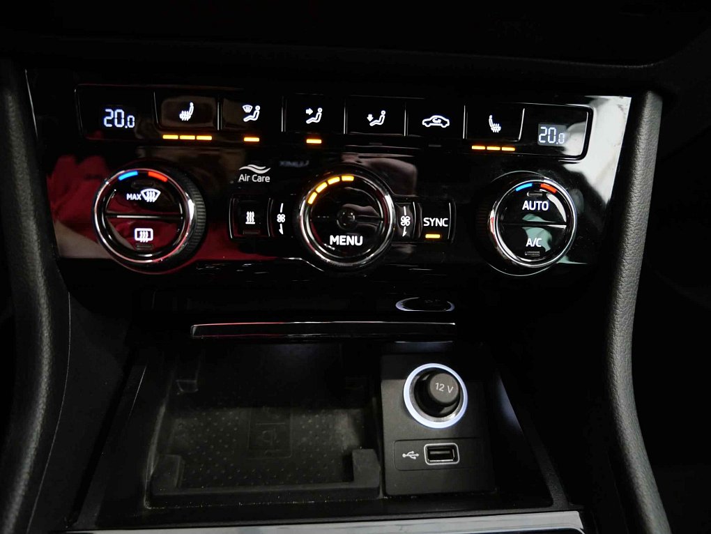 Škoda Superb III 2.0TDi SportLine 4x4